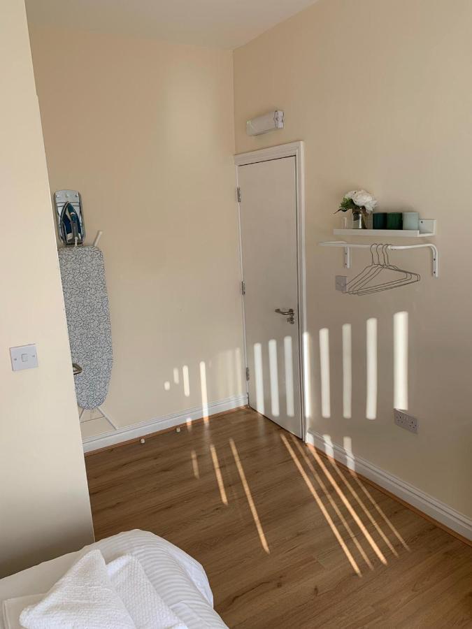 Smeaton Serviced Accommodation Liverpool Eksteriør billede