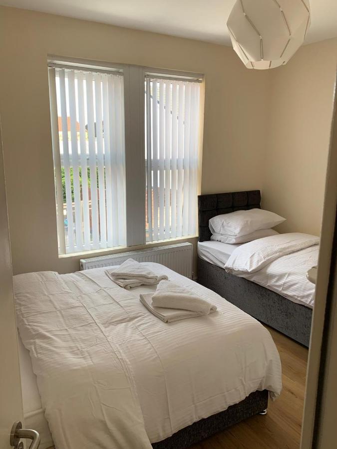 Smeaton Serviced Accommodation Liverpool Eksteriør billede