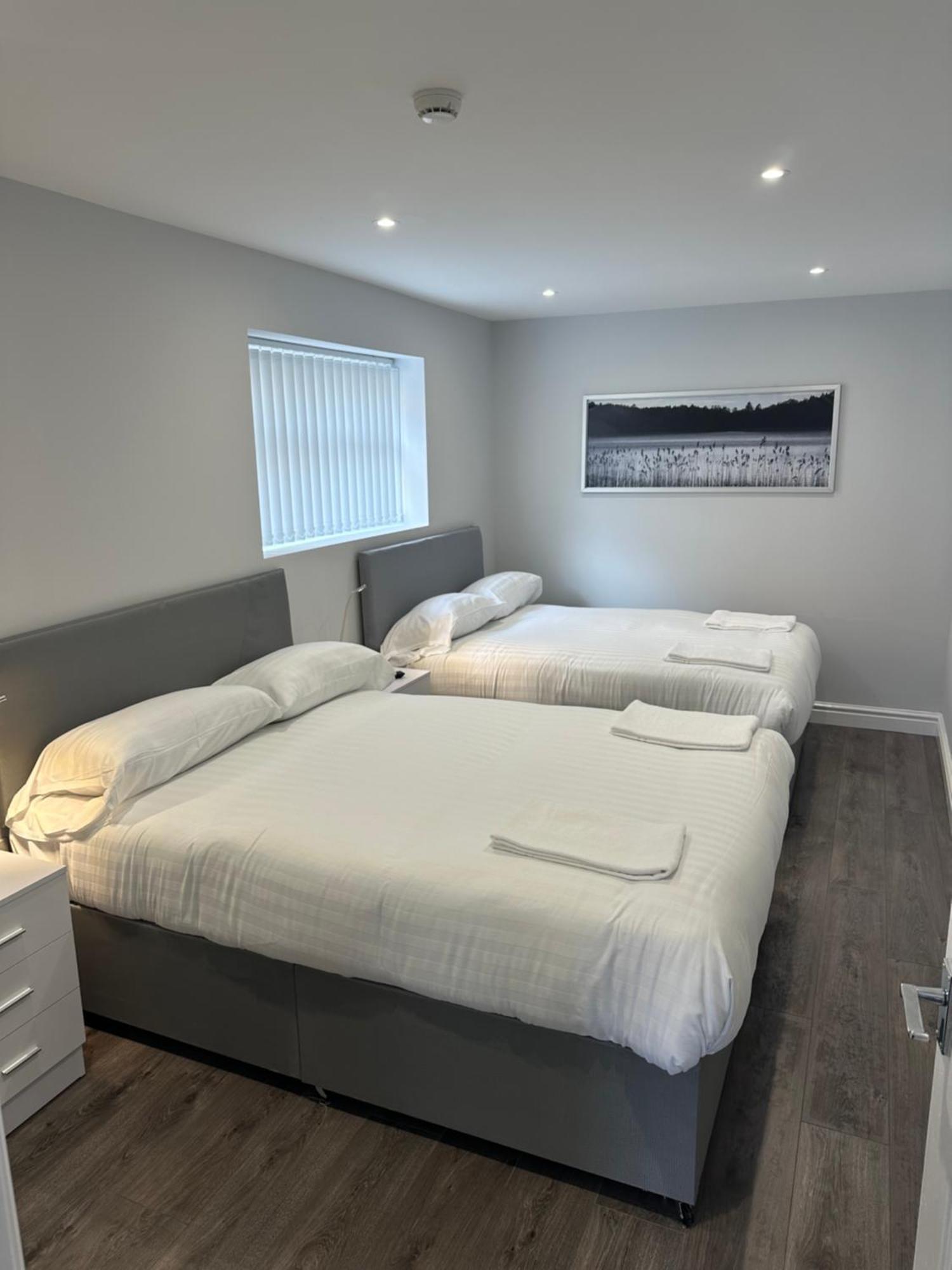 Smeaton Serviced Accommodation Liverpool Eksteriør billede